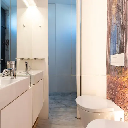 Exclusive Urban Retreat With Plunge Pool & Garden