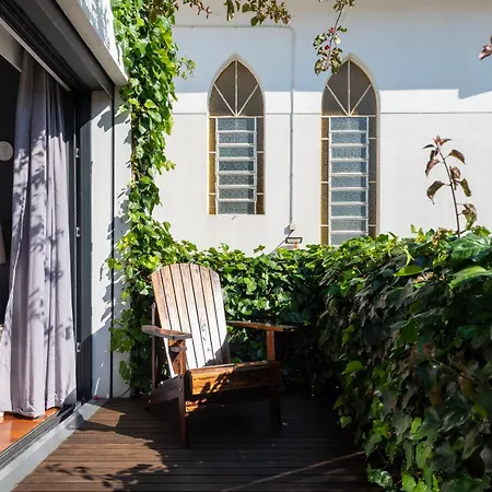 Exclusive Urban Retreat With Plunge Pool & Garden