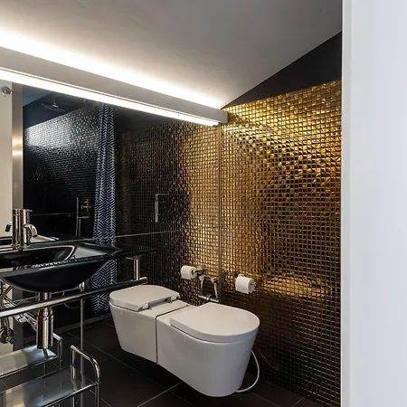 Exclusive Urban Retreat With Plunge Pool & Garden * Porto