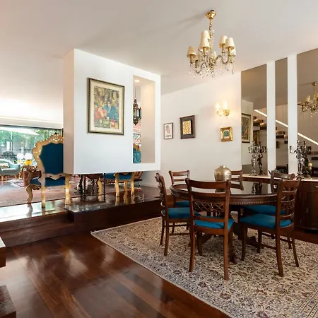 Villa Exclusive Urban Retreat With Plunge Pool & Garden *